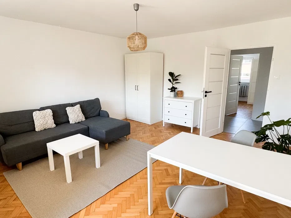 Mieszkanie oddzielne 2 pokoje, balkon, Miłkowskiego, Ruczaj, wynajem - 1/8