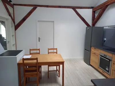 Wynajmę 3-pokojowe mieszkanie w centrum Krakowa - miniatura 2