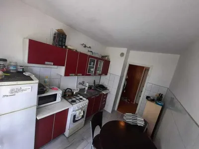 Do wynajęcia pokój jedoosobowy nieprzechodni - miniatura 4