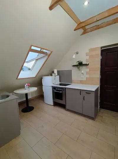 3 pokoje / 2 sypialnie / parking + ogródek / PET FRIENDLY / od zaraz - miniatura 2