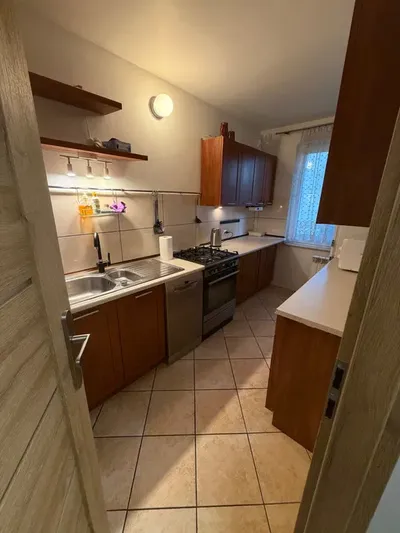 2 pokoje + osobna kuchnia | 38 m² | Rondo Barei | BEZ PROWIZJI - miniatura 5