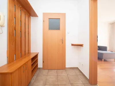 Przestronna kawalerka | 13 piętro | panorama miasta - miniatura 5