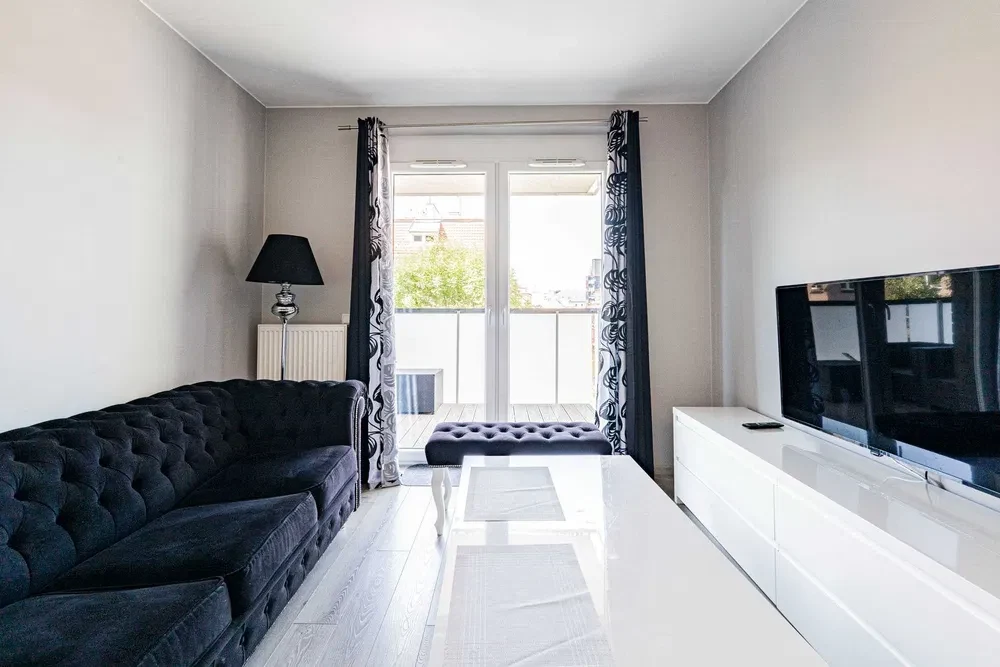 Wysoki standard 2 pok | Balkon | Parking | Centrum - 1/8