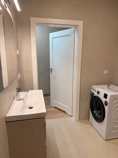 Bezpośrednio! Nowe mieszkanie/ Pierwszy najem - 3 pokoje/ 60 m2 Os. Teatralne/ Klimatyzacja - miniatura 3