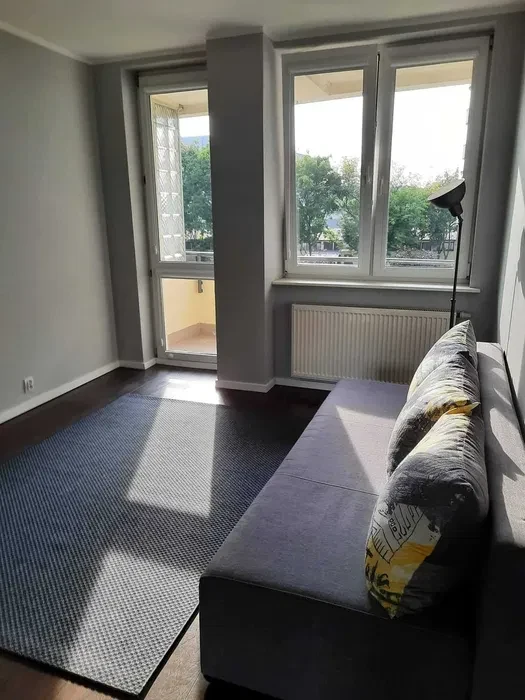 Cudowne mieszkanie na Bródnie! TOP LOKALIZACJA! Obok Metra Kondratowicza! Wynajem / 2 pokoje/ oddzielna kuchnia / duży balkon - 1/8