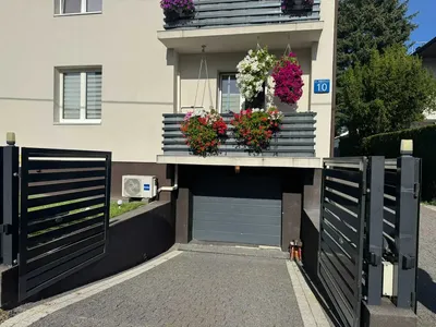 Wynajmę komfortowe 3-pokojowe mieszkanie 80 m² z prywatnym garażem, piwnicą i klimatyzacją – ul. Bandtkich 10, Lublin - miniatura 2