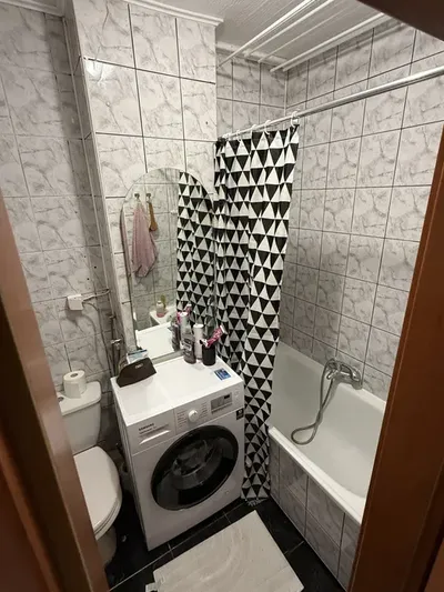 Wynajmę mieszkanie na 3 miesiące - miniatura 4
