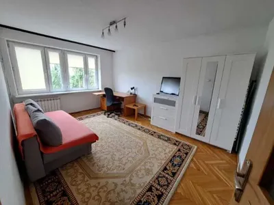 2 pokoje / kuchnia / 39mkw / wyposażone / spokojna okolica / WUM / dobra komunikacja