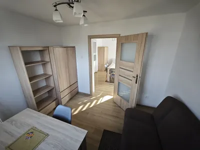 2-pokojowe mieszkanie do wynajęcia KRAKÓW – Bronowice, ul. Złoty Róg 45 m² - miniatura 4