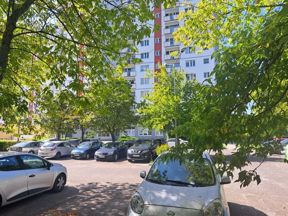 Rataje/ 2 pokoje po remoncie, niezależny układ - 1/8