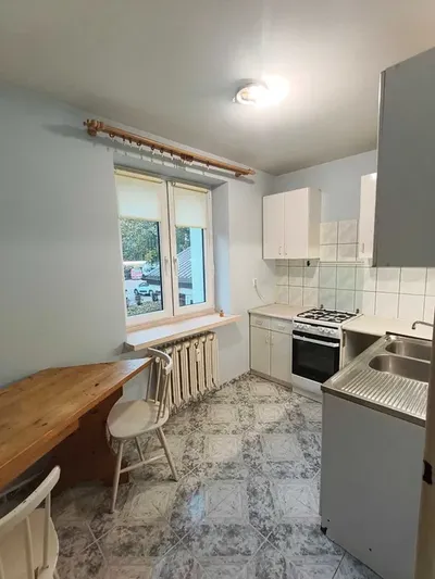 Mieszkanie 2 pokoje 45 m² na wynajem Białystok Dziesięciny - miniatura 4