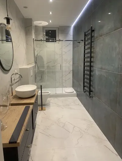 Duży pokój z balkonem w centrum Gliwic dla kobiet/studentek 52m2 - miniatura 5