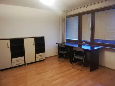 Kawalerka 30.5m2 Kraków, ul. Przewóz, 2400 zł. - miniatura 3