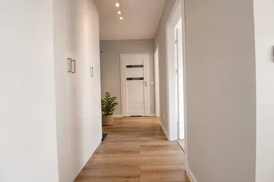 2 pok+salon z kuchnią w cenie miejsce post. i komórka lokatorska. - miniatura 3