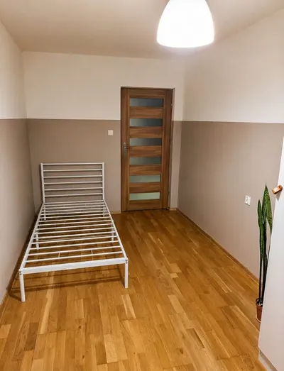Pokój jednoosobowy Kraków Nowa Huta - miniatura 3