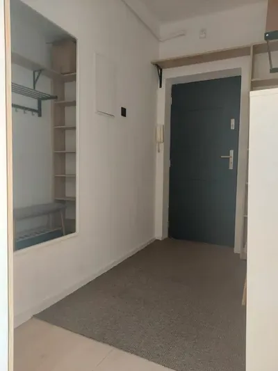 Wynajmę kawalerkę, centrum Rzeszowa, 3 min. do rynku. - miniatura 2