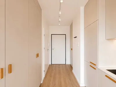 Apartamentowiec | Nowa kawalerka | Garaż | Balkon - miniatura 3
