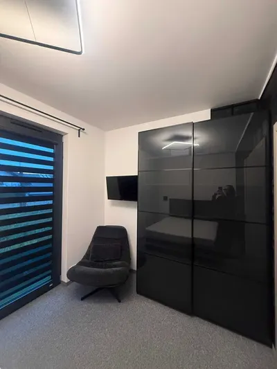 Mieszkanie 60 m z jacuzzi i ogrodkiem na dachu - miniatura 4