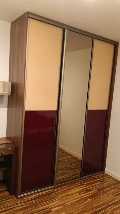 Wynajmę przestronne mieszkanie na ZACISZU- blisko metro! mmiejsce garażowe w cenie! - miniatura 4