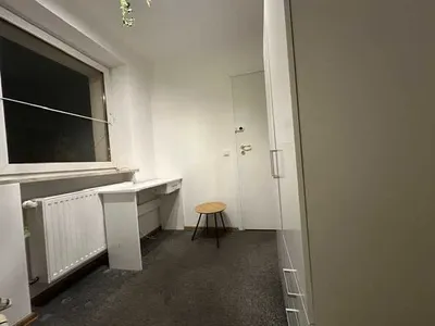 pokój w centrum Poznania - miniatura 2