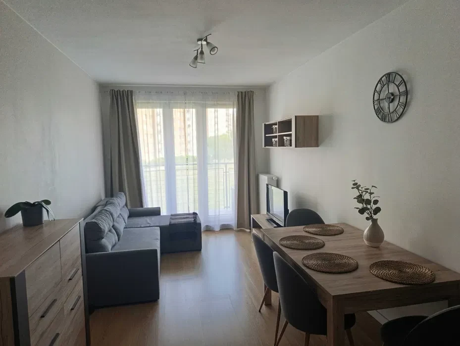 Dwupokojowe mieszkanie z garażem. Targówek - 1/5
