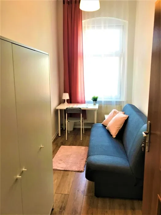 Pokój Małeckiego 12 Poznań Centrum - 1/8