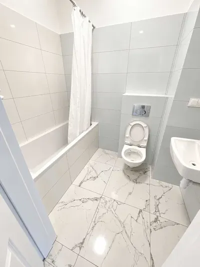3-pokojowe mieszkanie, 64 m² – ul. Głowackiego, od października - miniatura 4