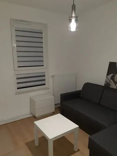 Kawalerka 36m2 z garażem i komórką lokatorską. Gdecka Warszawa Praga Południe - miniatura 3