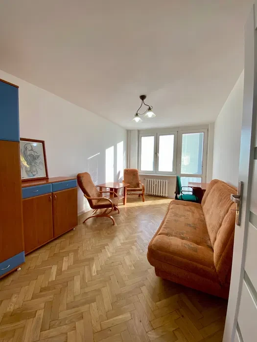 Duży Pokój z balkonem na LSM Mieszkanie po remoncie szuka lokatorki! - 1/5