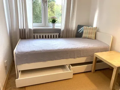 Pokój jednoosobowy dla studentki. Poznań/ Łazarz ul Dmowskiego - miniatura 2