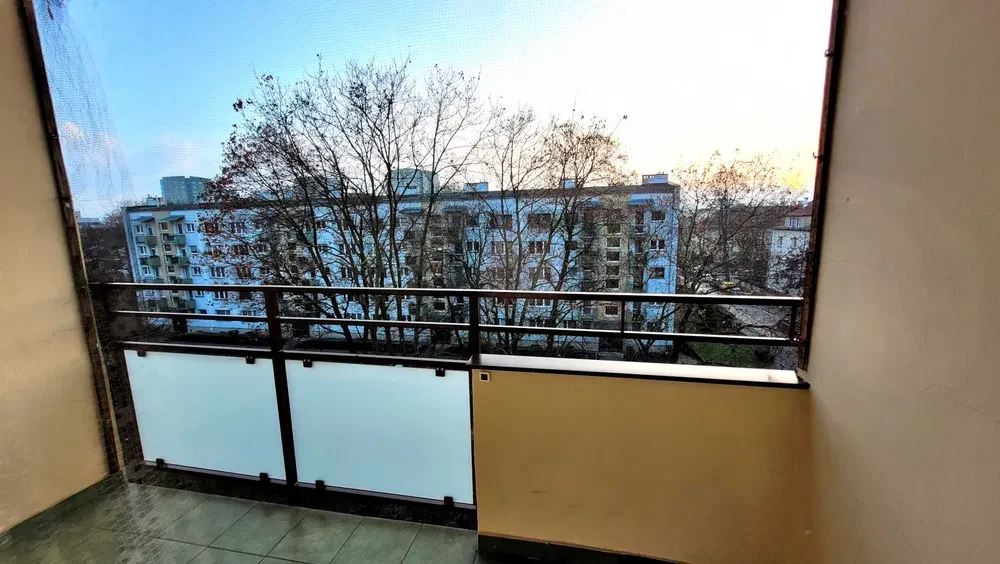 Mieszkanie 2-pokoje,prawie centrum - 1/7
