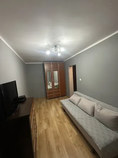 Mieszkanie do wynajęcia w bardzo dobrej lokalizacji - miniatura 2