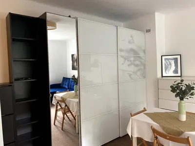 Kawalerka na Mokotowie koło Łazienek Królewskich - miniatura 2