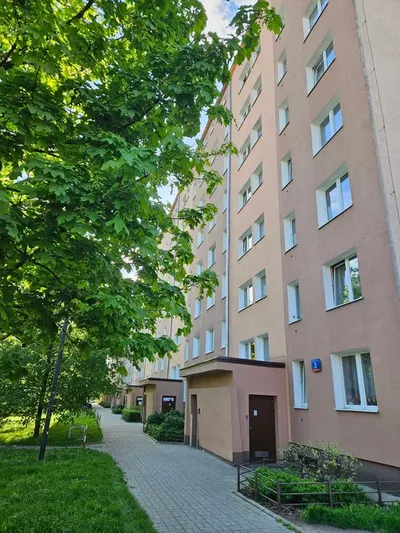 2 pok. + garderoba + balkon + widok na miasto + Metro Ks. Janusza + po generalnym remoncie od 1.10.2026 - miniatura 4
