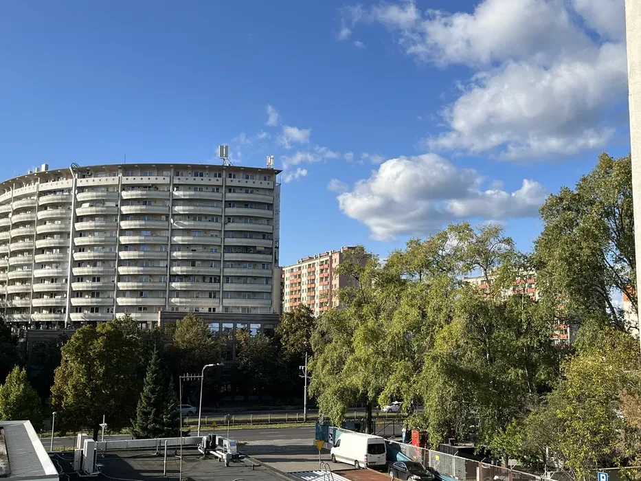 Kawalerka -Warszawa Ochota - 1/8
