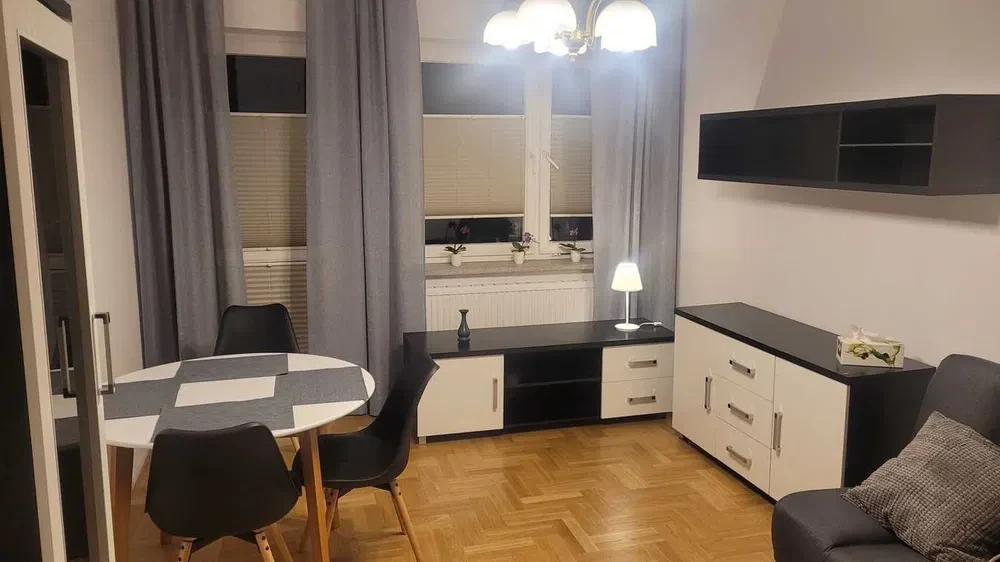 Kraków, Prądnik Czerwony, ul. Nuszkiewicza - mieszkanie 3-pokojowe z balkonem - 56 m - bezpośrednio wynajmę - 1/8