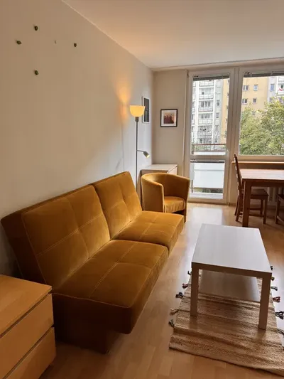 Umeblowana kawalerka 32 m² – 200 m od metra Kondratowicza. Dostepna od zaraz - miniatura 3
