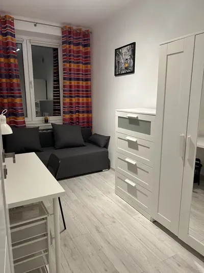 Przytulny pokoj dla studentki w centrum miasta!