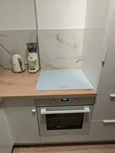 Przytulne mieszkanie 35 m² z balkonem i miejscem postojowym - miniatura 2