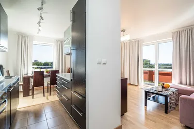 Apartament przy ul Majora 5B, przestronne i funkcjonalne, duży balkon, świetny widok, dużo zieleni