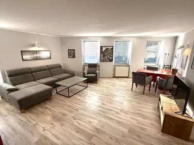 Dwupokojowe mieszkanie 65m2 w sercu Olsztyna do wynajęcia - miniatura 2