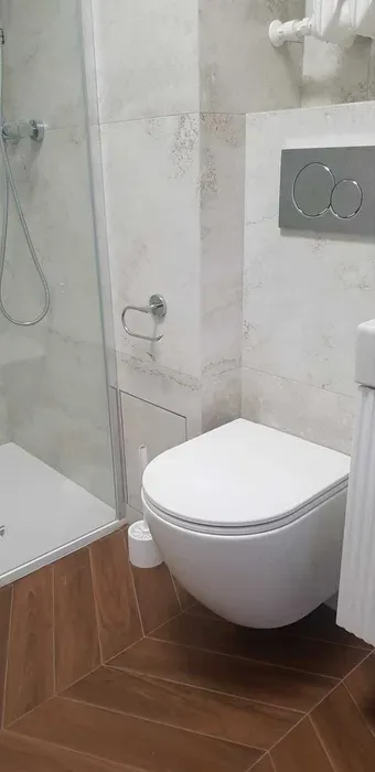2 pokojowe mieszkanie po generalnym remoncie,metro Imielin 48 m 2 - miniatura 5