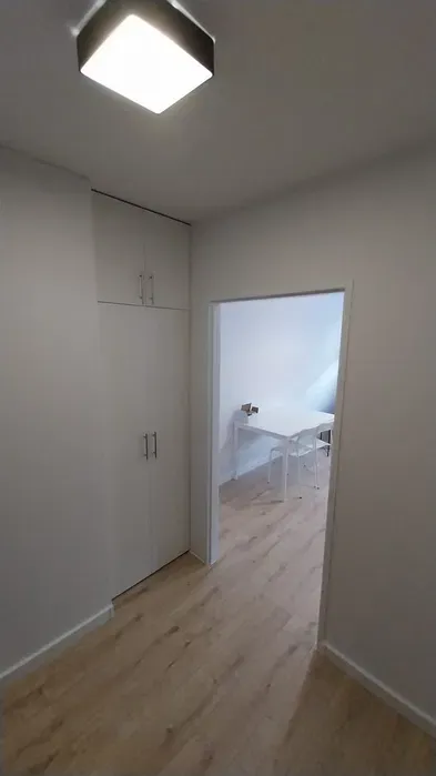 Mieszkanie 28 m2, z miejscem postojowym, ul. Śliczna - od 1 listopada - miniatura 5
