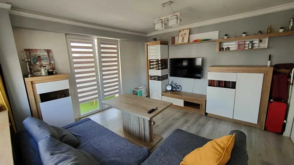 Wynajmę mieszkanie dwupokojowe z balkonem – świetna lokalizacja w Krakowie! - 1/8