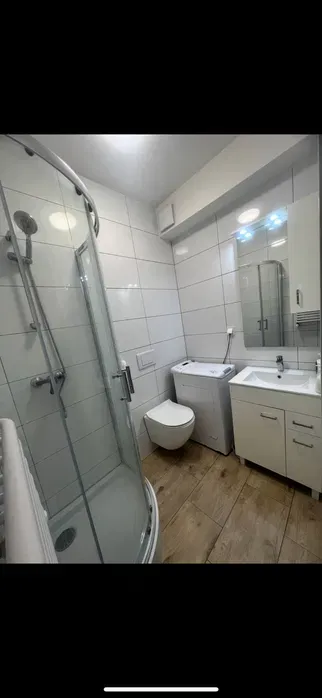 Kawalerka apartament mieszkanie - miniatura 5