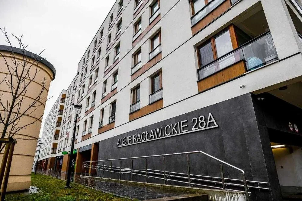 Pokój jednoosobowy w nowym bloku w Centrum tylko na jeden miesiąc Wrzesień - 1/1