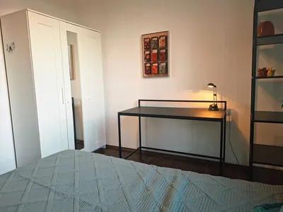 Przytulne dwupokojowe mieszkanie w pięknej kamienicy w sercu Mokotowa - miniatura 2