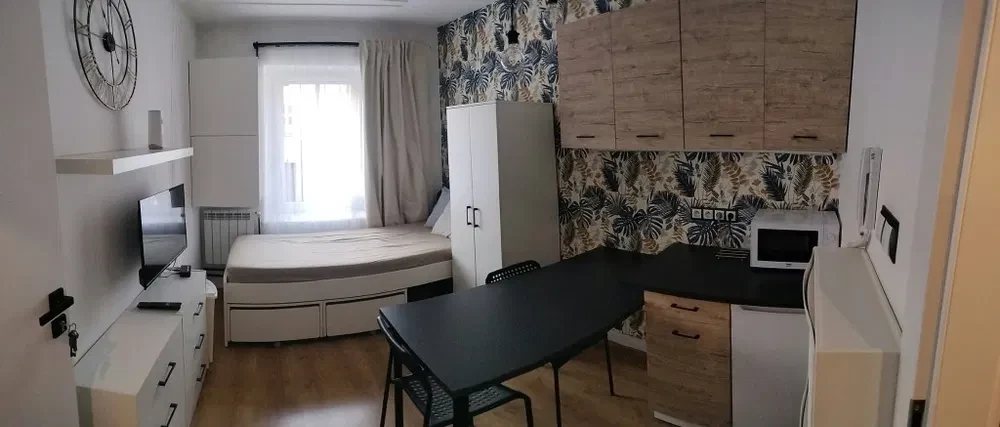 Pokój do wynajęcia Częstochowa centrum pełne wyposażenie - 1/8