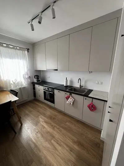 Pet friendly * Nowoczesne osiedle * Wyposażone * 2 pokoje * Duży balkon