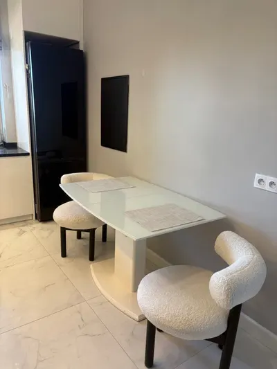 Mieszkanie na wynajem w apartamentowcu na Paganiniego z miejscem parkingowym - miniatura 4